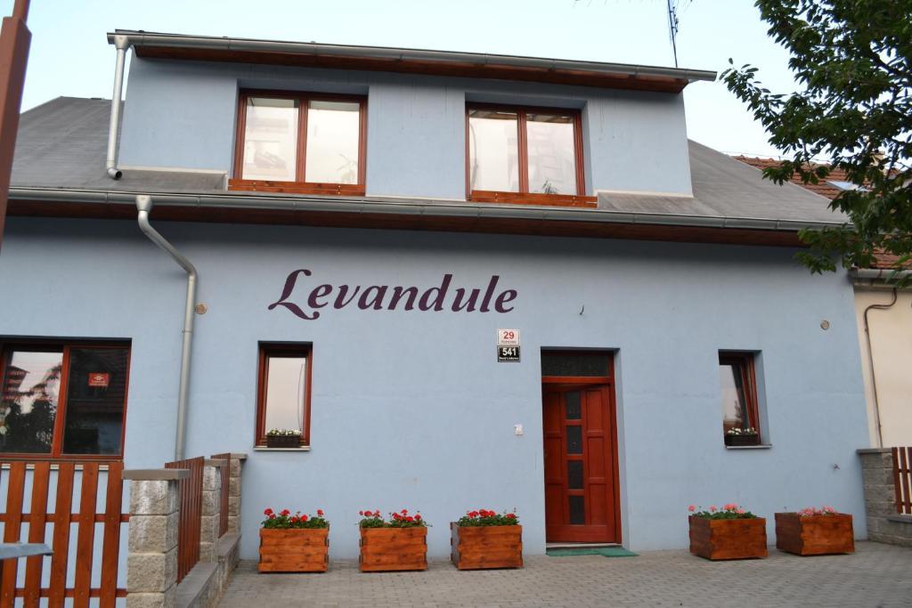 Levandule Брно Экстерьер фото